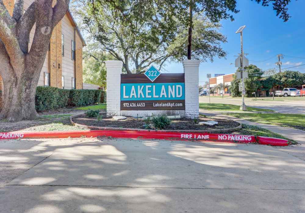 Lakeland Apartments
