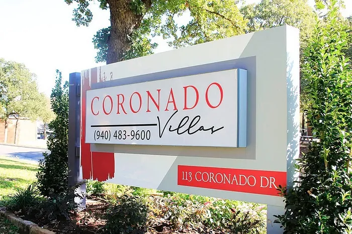 Coronado Villas photo 1