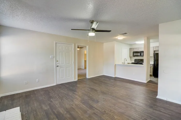 Lakeland Apartments photo