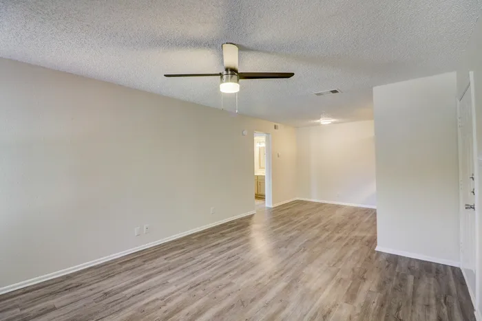 Lakeland Apartments photo