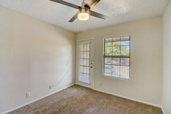 Lakeland Apartments photo