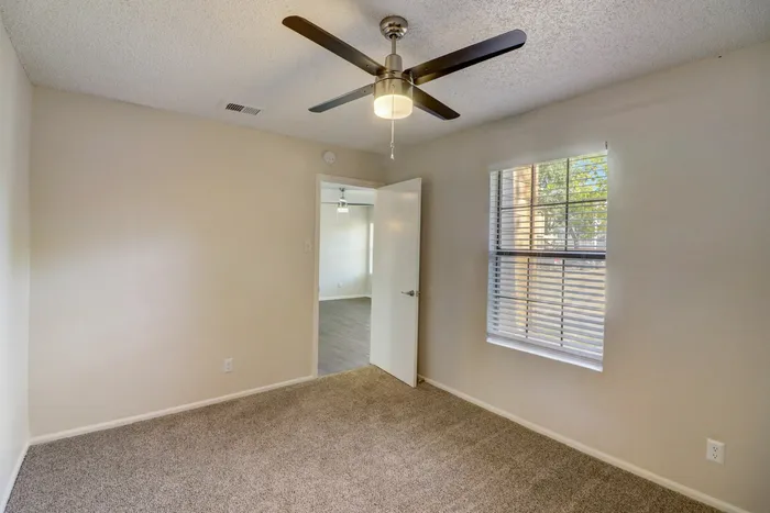 Lakeland Apartments photo