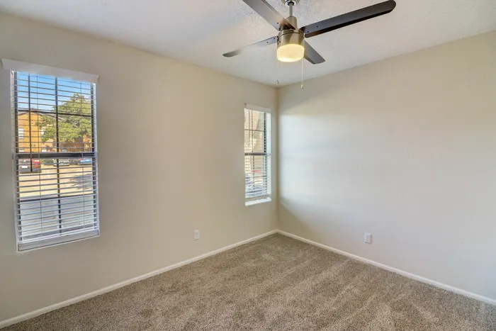 Lakeland Apartments photo