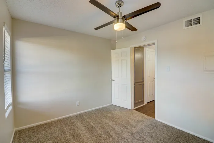 Lakeland Apartments photo